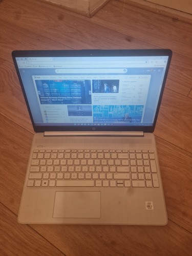 HP 15s-fq, Windows 11, Intel Core i7-1065G7, 8gb ram, 512gb ssd - Foto 4 di 13