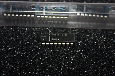 Vintage Intel P8216 4-Bit Parallel Bidirectional Bus Driver, 8216, '79 Date Code