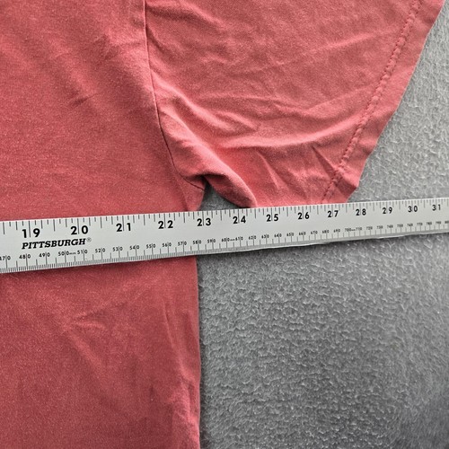Undefeated Men Shirt XL Red UND Graphic Crew Neck Short Sleeve 5 Strike READ - Picture 8 of 11