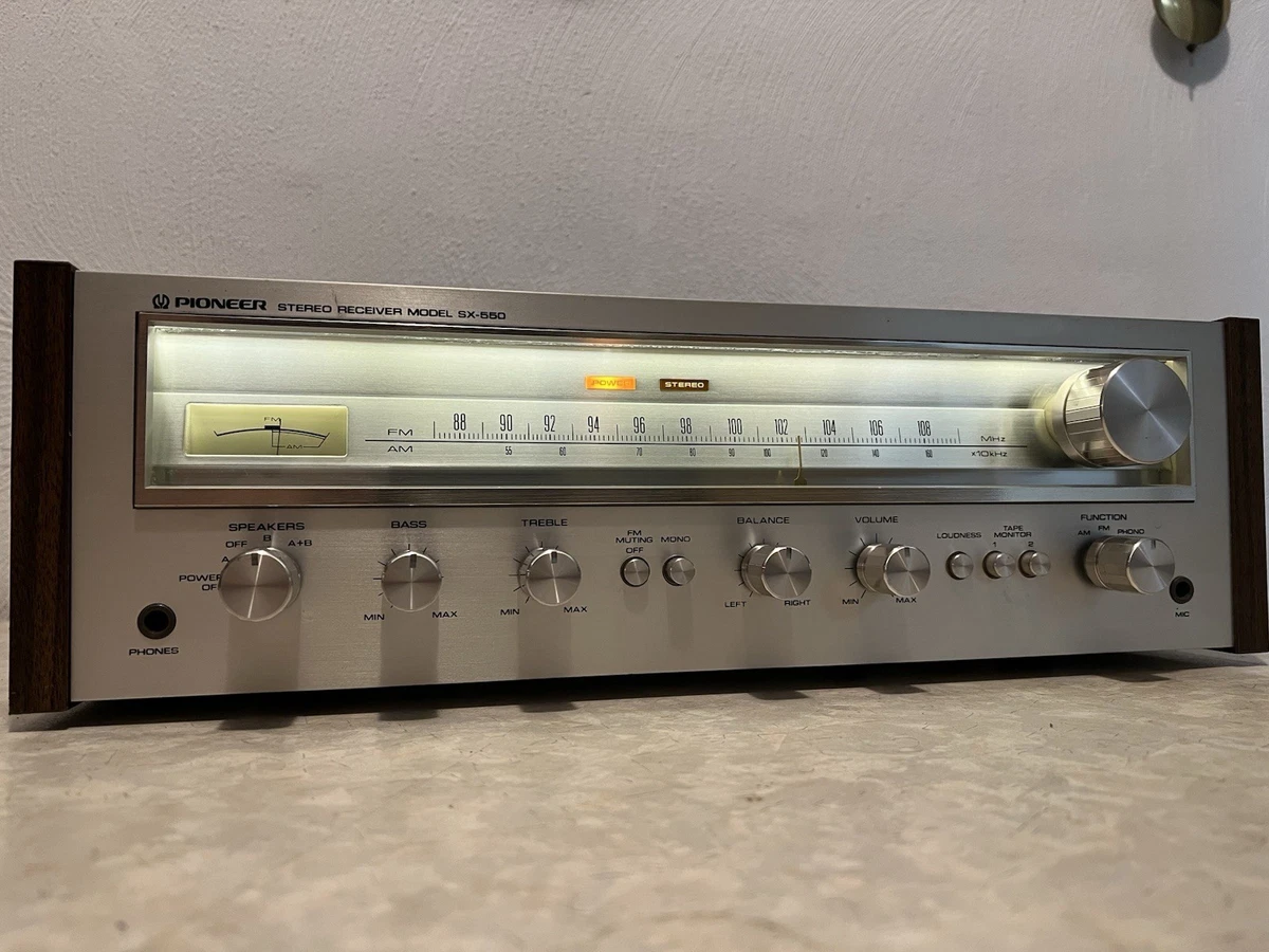 Pioneer SX-550 Vintage Hifi Stereo Receiver Fully Serviced! 2x20W 1976-1978s TOP