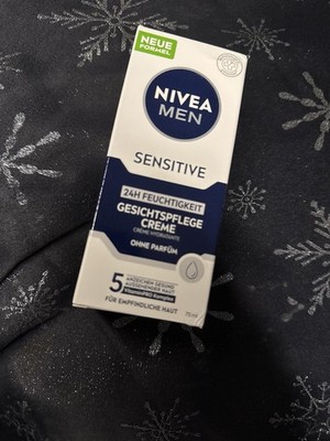 75ml Nivea Men Sensitive 24h Feuchtigkeit Gesichtspflege Creme Vitamin Komplex