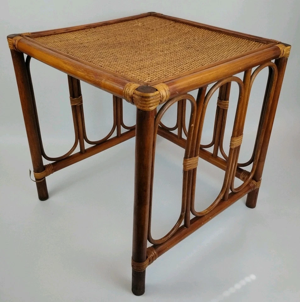 1960s Bamboo & Bent Rattan Side Nesting Table 18" Square Tiki Boho Palm Springs - Image 2 of 4
