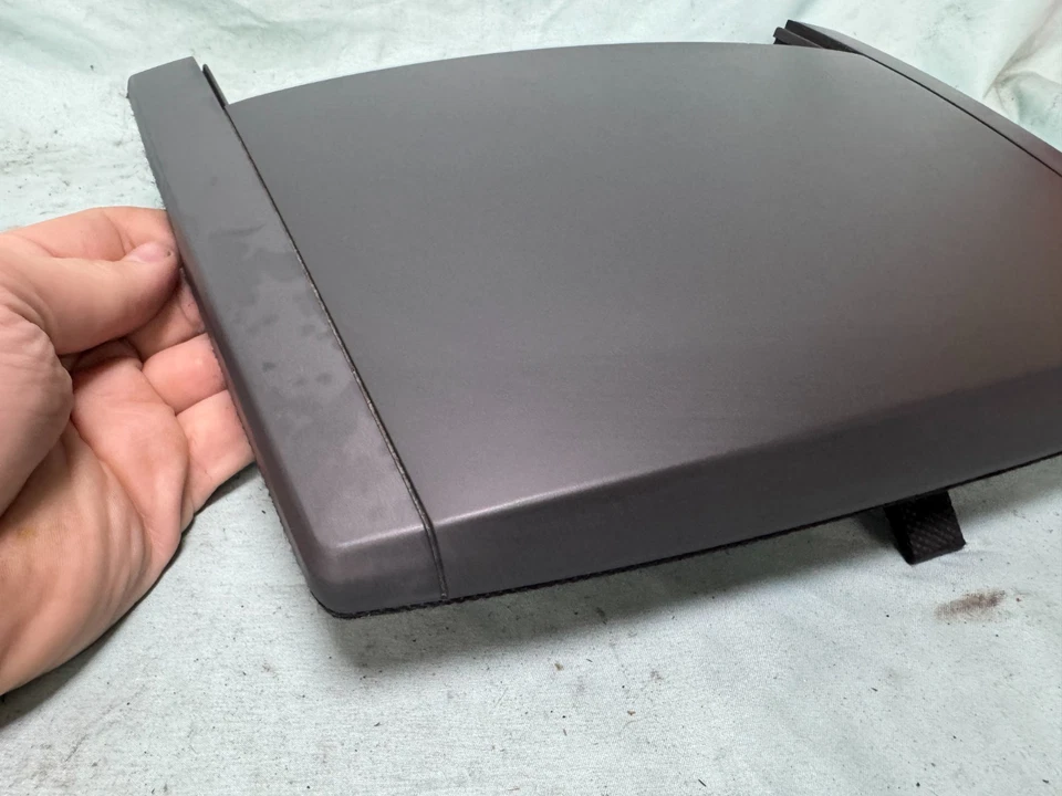 2008 - 2011 起亚 Borrego Center Middle Dash 顶部空白盖板 — 第 2/4 张图片