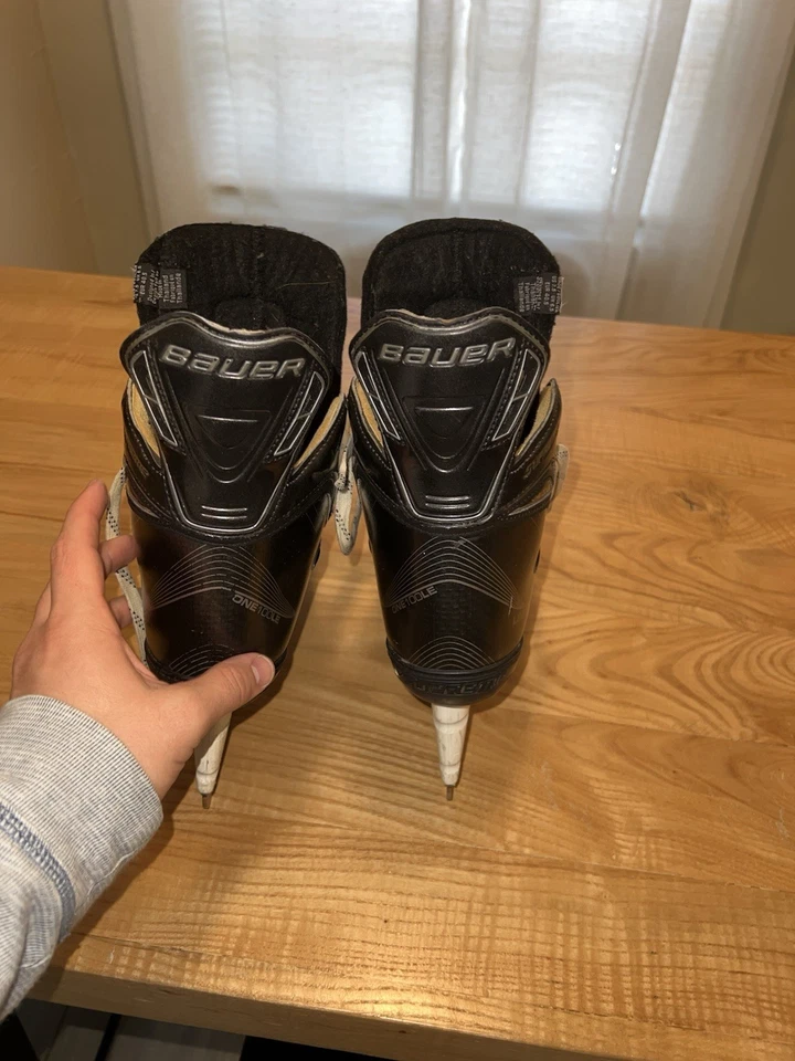 Patines de hockey sobre hielo Bauer Supreme de edición limitada Foto 3 de 4