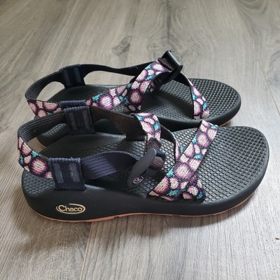 Chaco Z1 Classic Sandals Womens Size 6 Black Multicolor  display picture 2