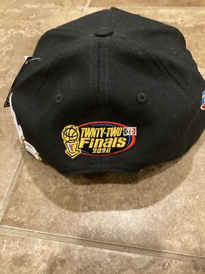 Twntytwo SnapBack crown hat lakers edition Los Angeles Lakers Twnty Two City Of Angels Yellow Crown  main image 2