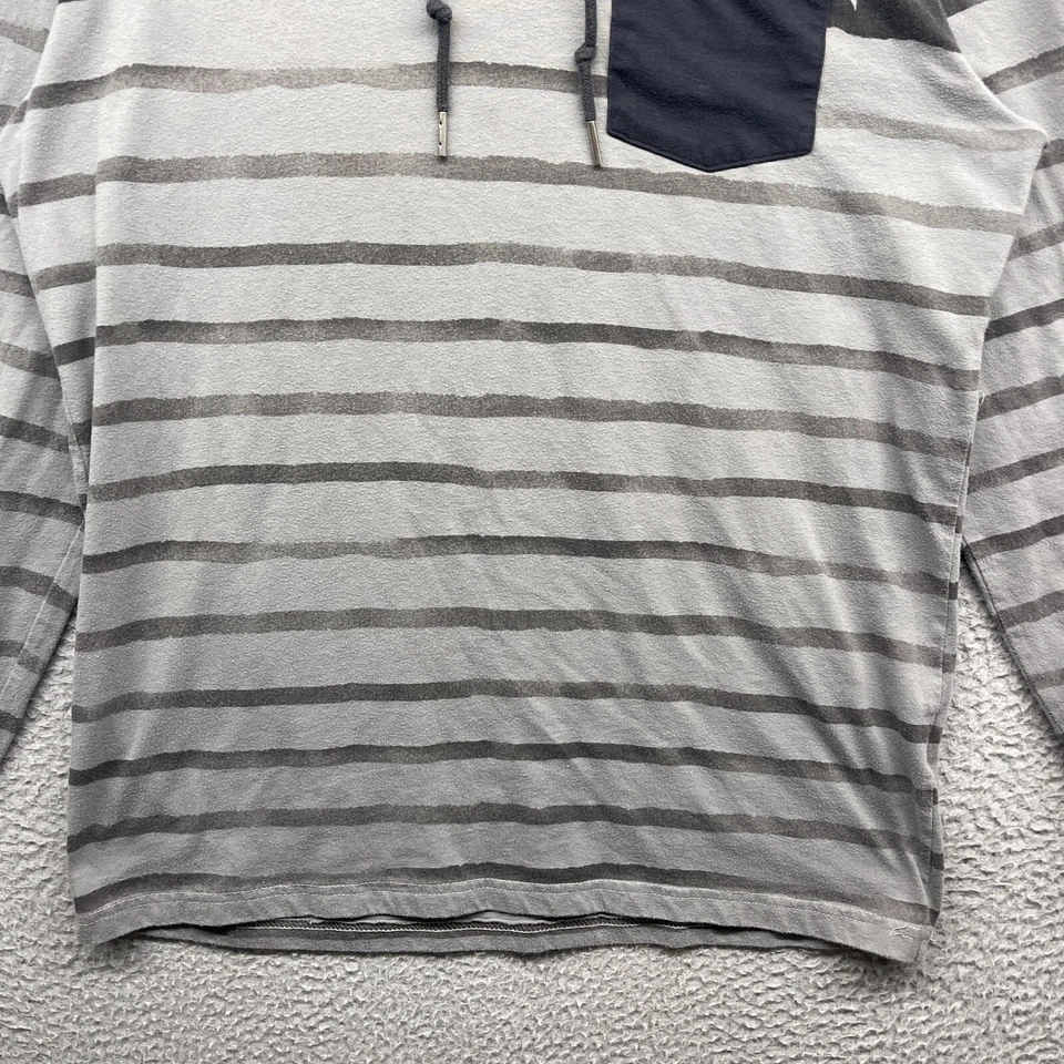 Suéter con Capucha American Rag Para Hombres Gris Bandera Americana Bolsillo Cordón Talla M Foto 4 de 4