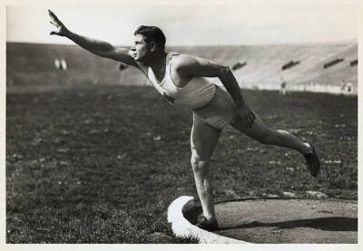 James Bausch Put Throwing Position - Los Angeles U S A Olympic Gam - Old Photo