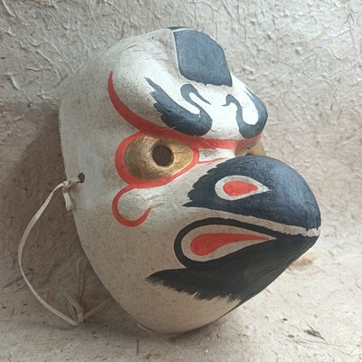 Vintage Karasu Tengu Mask Japanese Crow Warrior Hariko Paper Mache Wall Art Yoka