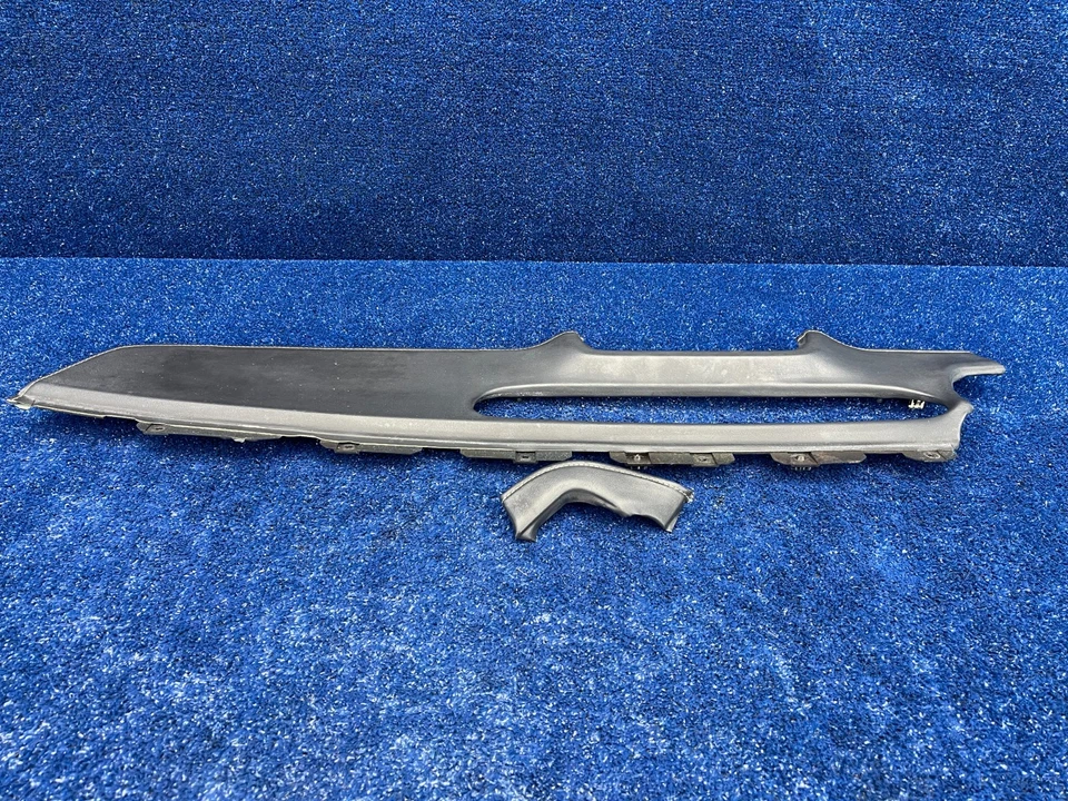 2010–2015 Chevrolet Camaro Right Dash Trim Panel Jet Black OEM 22880754 22880751 - Image 2 of 4