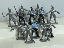 LOT of 12 -Britains vintage REVOLUTIONARY WAR COLONIAL INFANTRY 2 5/8" tall