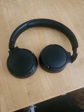 Original Blue JBL Tune 520BT On-Ear Wireless Headphones Tested