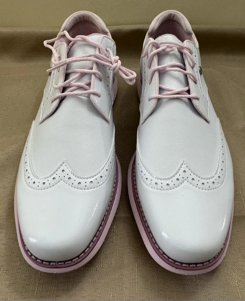 Sapatos de golfe FootJoy Traditions ponta asa couro envernizado Oxfords branco/rosa 9,5 M - Imagem 2 de 4