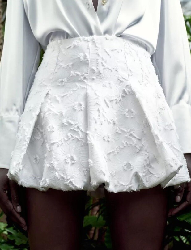 ZARA ZW WOMAN SS24 WHITE BALLOON MINI PUFF SKIRT VIRAL 3085