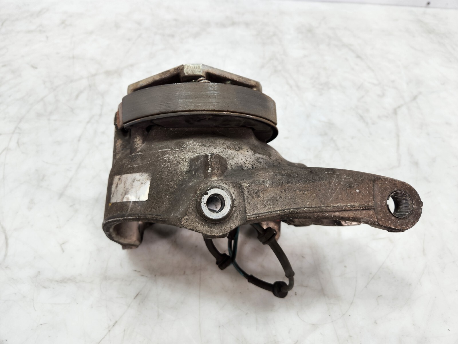 ✅ 13-19 OEM Maserati GT Sport M145 Rear Passenger Spindle Knuckle Hub Carrier