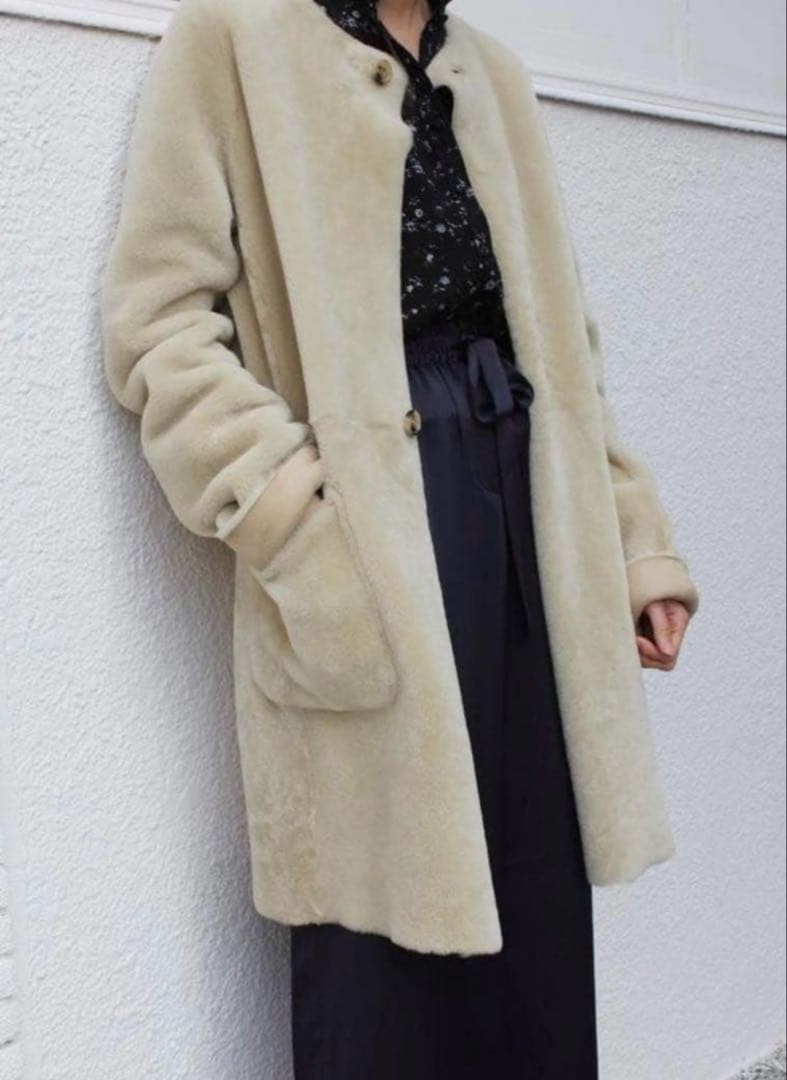 Shearling Reversible Coat Light Gray Sheepskin Mo… - image 3