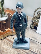 ROYAL DOULTON Figurine ' Charlie Chaplin ' HN2771