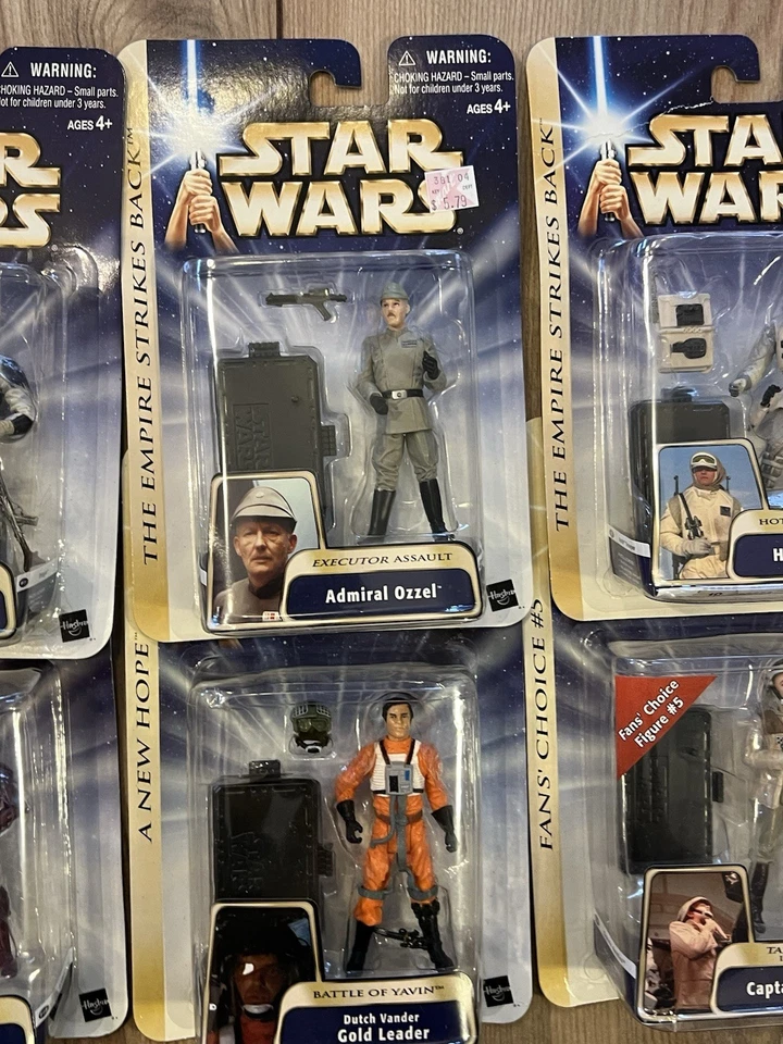 Lote de 8 bonecos colecionáveis Star Wars Saga Collection 2004 novos em folha escolha dos fãs - Imagem 3 de 4