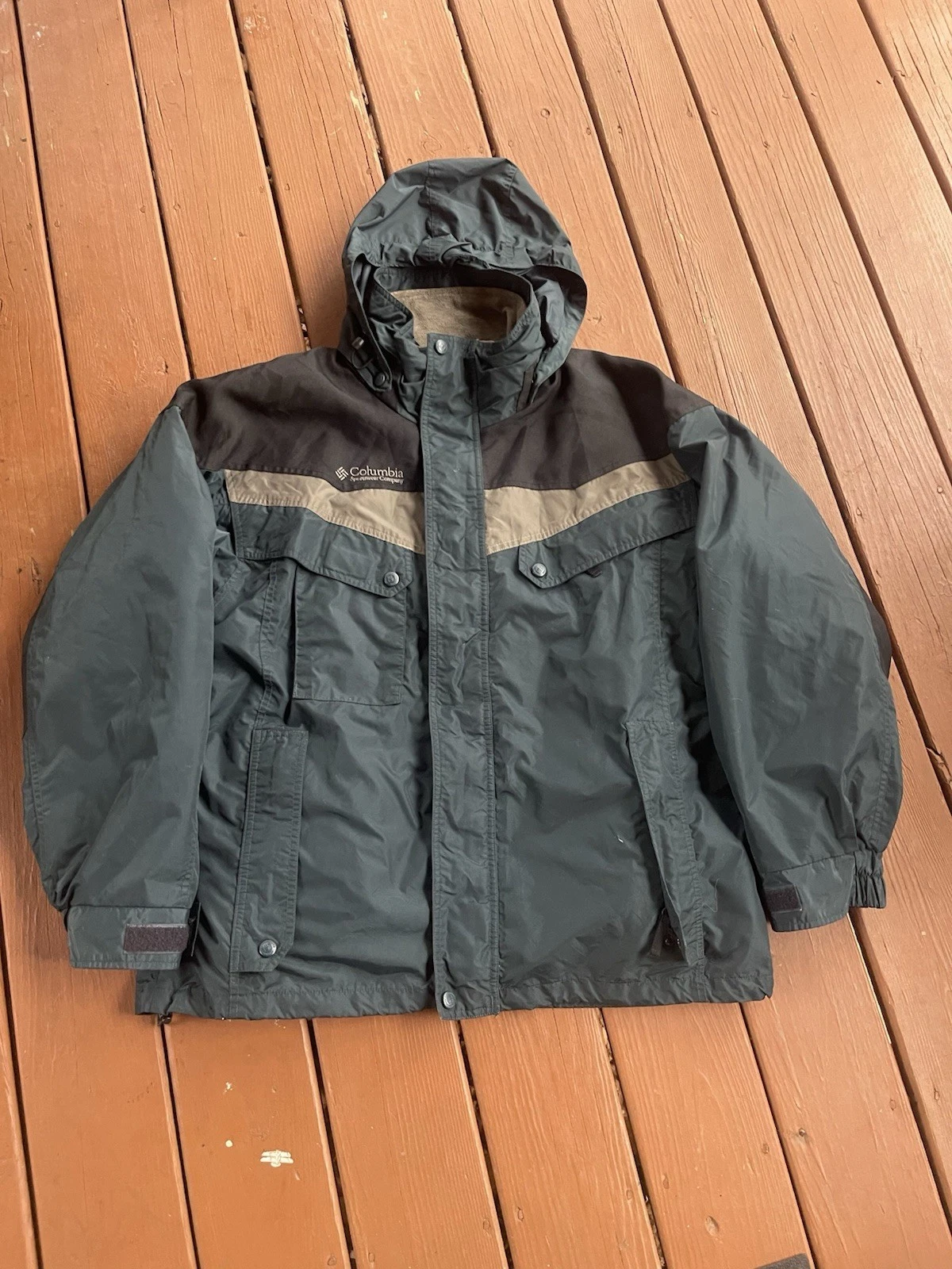 Columbia Jacket Size Large Blue Insulated Hooded Full Zip Lined Parka VTG a8
Opens in a new window o