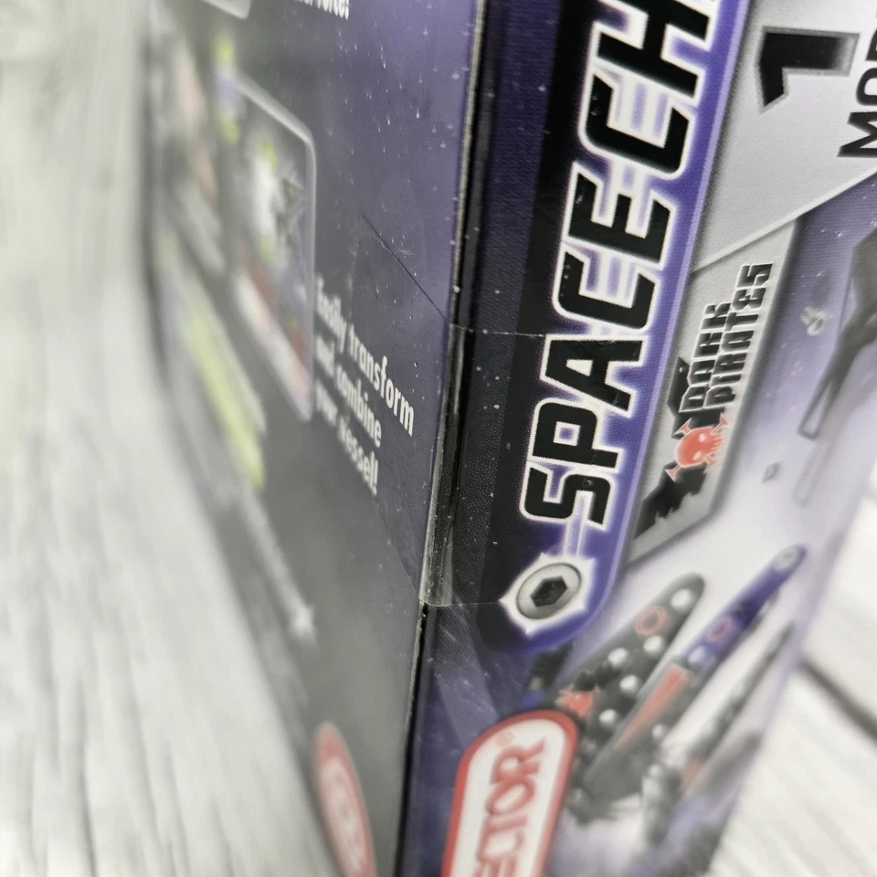 LOT OF 2 BRAND NEW ERECTOR SPACE CHAOS MODELS *SILVER FORCE & DARK PIRATES - Image 4 of 4