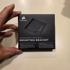 CORSAIR SOLID STATE DRIVE MOUNTING BRACKET 2.5 - 3/5 UNIVERSAL ADJUSTABLE