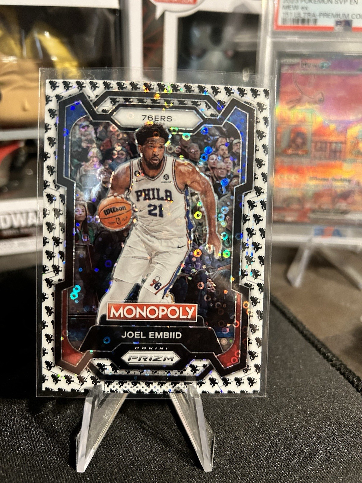 3247F 2023-24 Panini Prizm Monopoly #69 Joel Embiid Monopoly Man Black White SSP