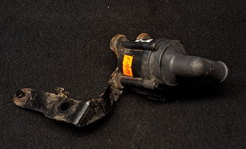 5N0965561 5N0121093A VW Passat B7 Zusatzwasser Zusatzkühlmittel Pumpe