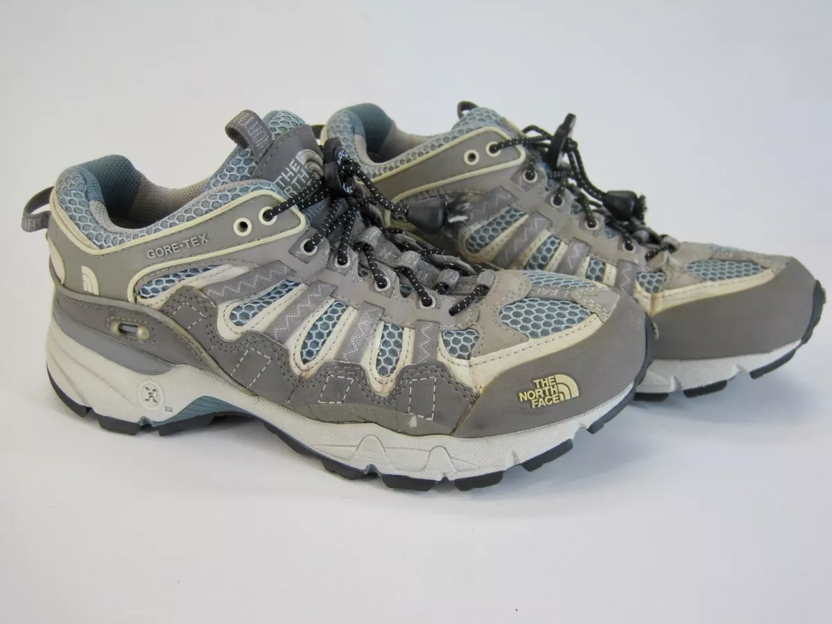 The North Face WOMEN'S ULTRA GORE-TEX® SURROUND MID Light