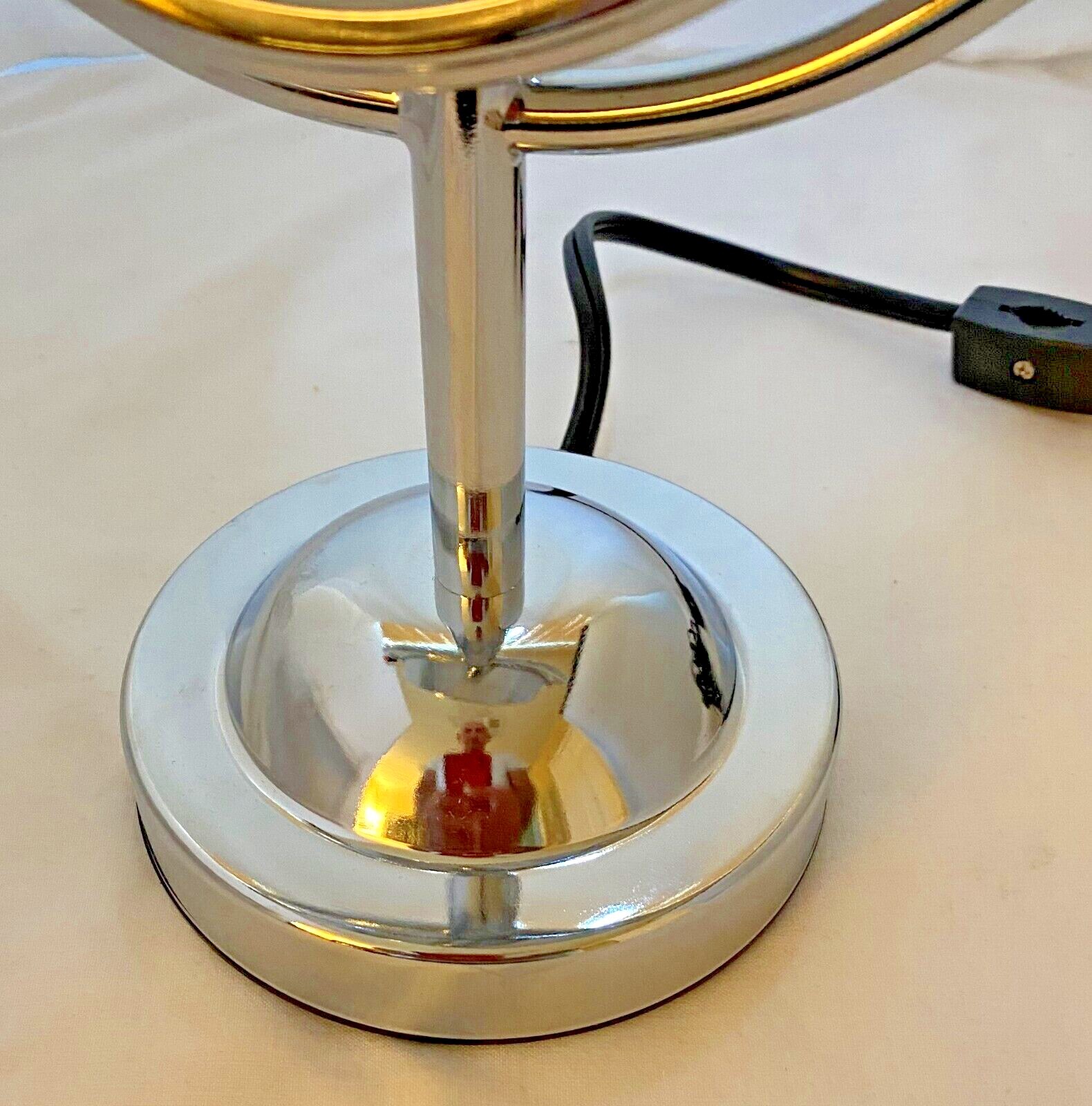 Conair Reflections Incandescent Lighted Mirror 1x/7x Magnification