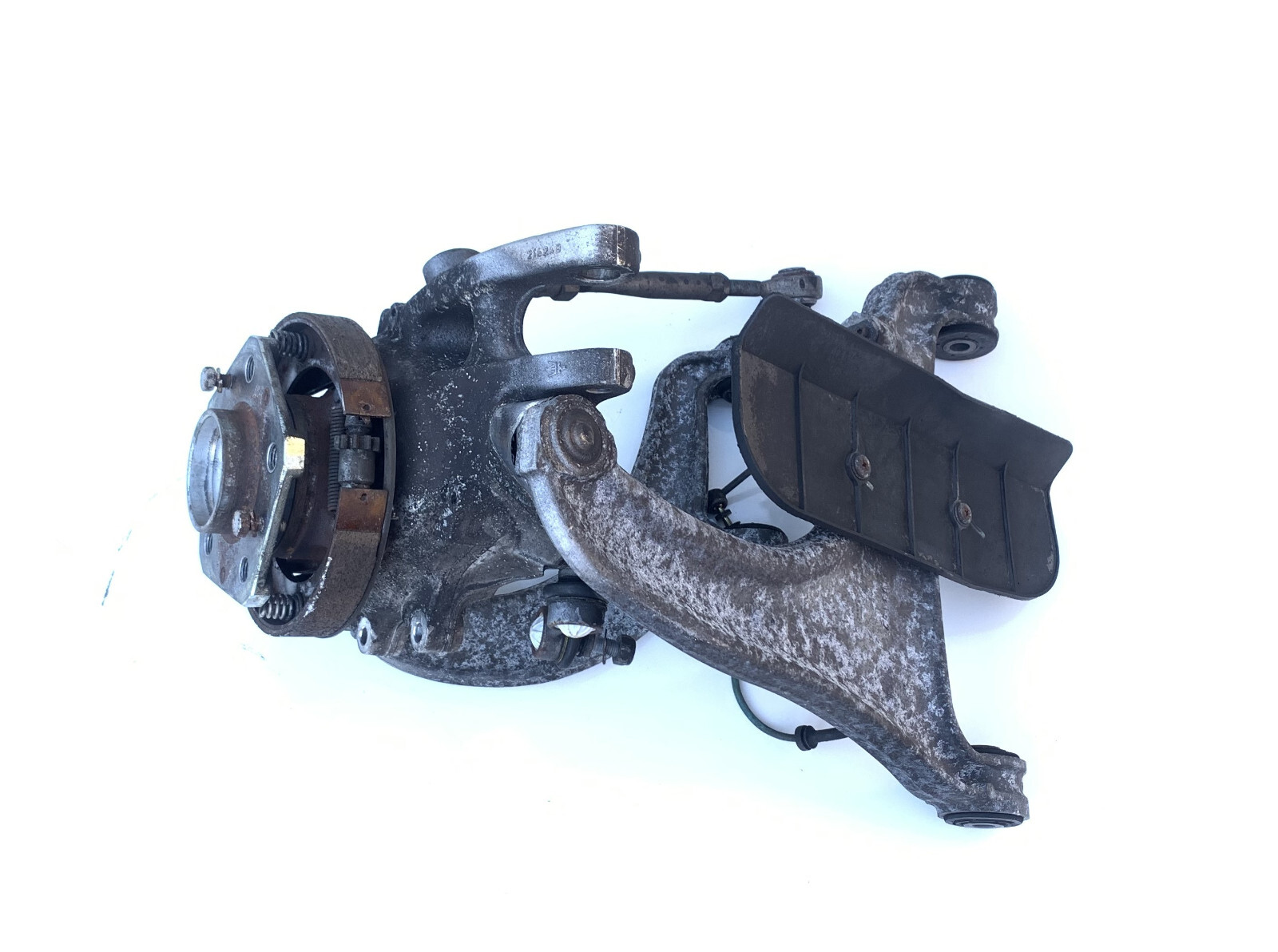 06 MASERATI QUATTROPORTE M139 REAR LEFT KNUCKLE HUB BEARING W/ CONTROL ARMS USED