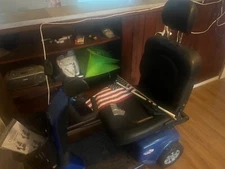 Golden Technologies 3 Wheel Companion Scooter GC340 - Companion - 3 Wheel -...