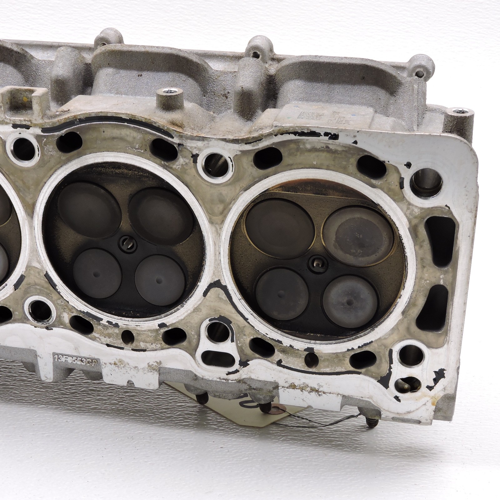 19-21 Mclaren 600LT 3.8L V8 Right Cylinder Valves Camshaft Head For Parts -2424R