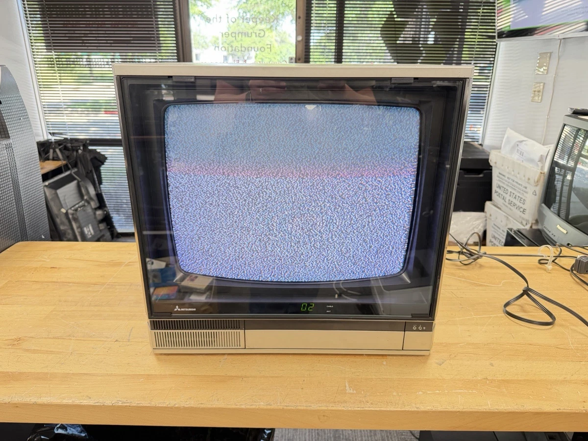 Preços baixos em Mitsubishi televisores Antigos | eBay