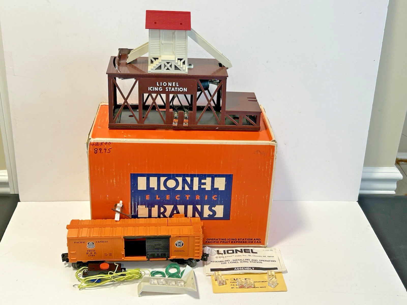 Click here to see eBay Auction