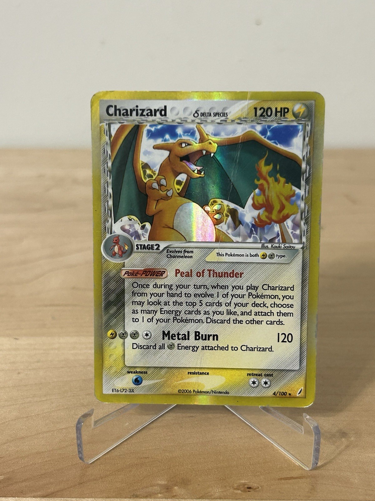 Charizard Delta Species Holo Crystal Guardians 4/100 Damaged