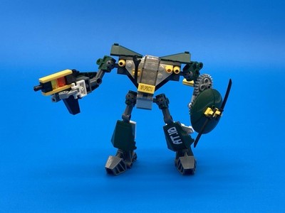 LEGO Exo-Force: Cyclone Defender (8100) (No Box, Manual Or Minifigs)