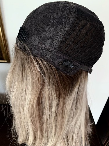 100% HUMAN HAIR WIG HONEY BLONDE W/HIGHLIGHTS SILK TOP 20" LONG M FREE PARTING - Picture 14 of 14
