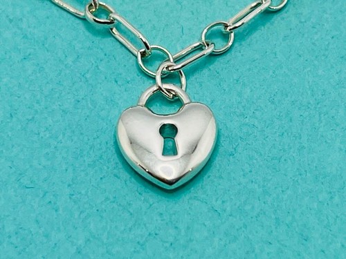 Tiffany & Co. Beautiful Tiffany Heart Lock Key Bracelet Ag925 Silver - Picture 17 of 18