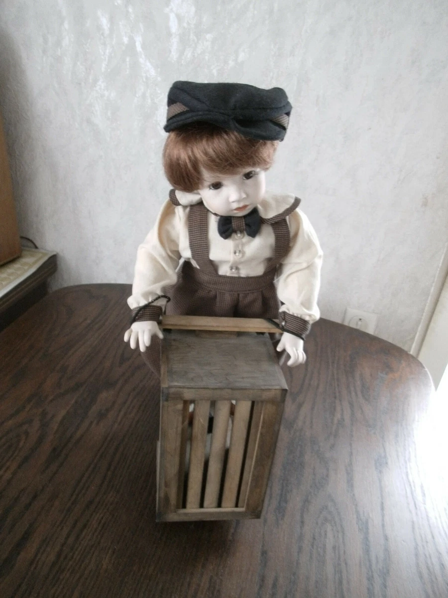 Puppensammlung, Auflösung,Porträtpuppe  "Danny mit Coca Cola Roller"