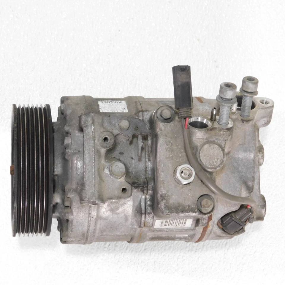 09-19 BMW N55 3.0L Motor Denso Compresor de CA Bomba de Enfriamiento Motor 6956719 Fabricante de Equipo Original Foto 2 de 4