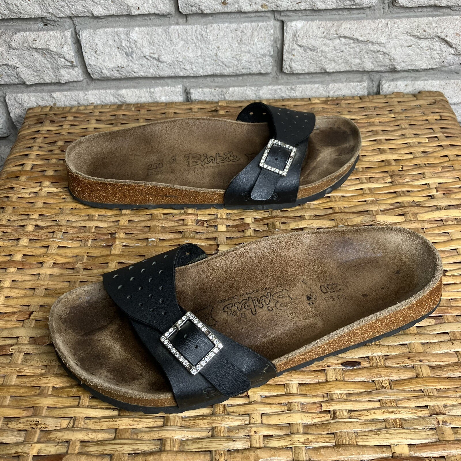 Birkenstock Madrid Slide Sandals Size 39 US Women's Buckle Black