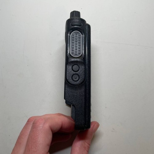 Motorola MotoTRBO XPR7550e UHF 403-512 MHz DMR cyfrowe przenośne radio HAM GMRS - Zdjęcie 6 z 8