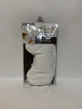 **BRAND NEW** - LAVENDER ANTI STRESS EYE MASK - HOT OR COLD RELIEF