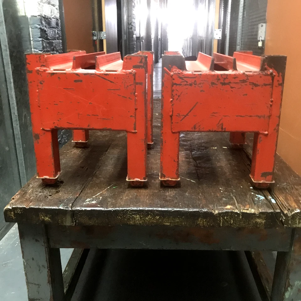 2 BASES MODULARES DE METAL ROJO PARA MESA DE CENTRO O AUXILIAR SHABBY INDUSTRIAL GRANJA LOFT CHIC Foto 2 de 4