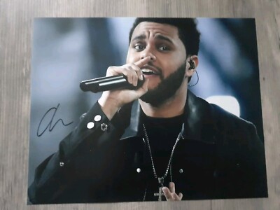 THE WEEKND ABEL TESFAYE SIGNED 10 X 8 HANDSIGNIERTES ATEMBERAUBENDES FOTO ...ECHT