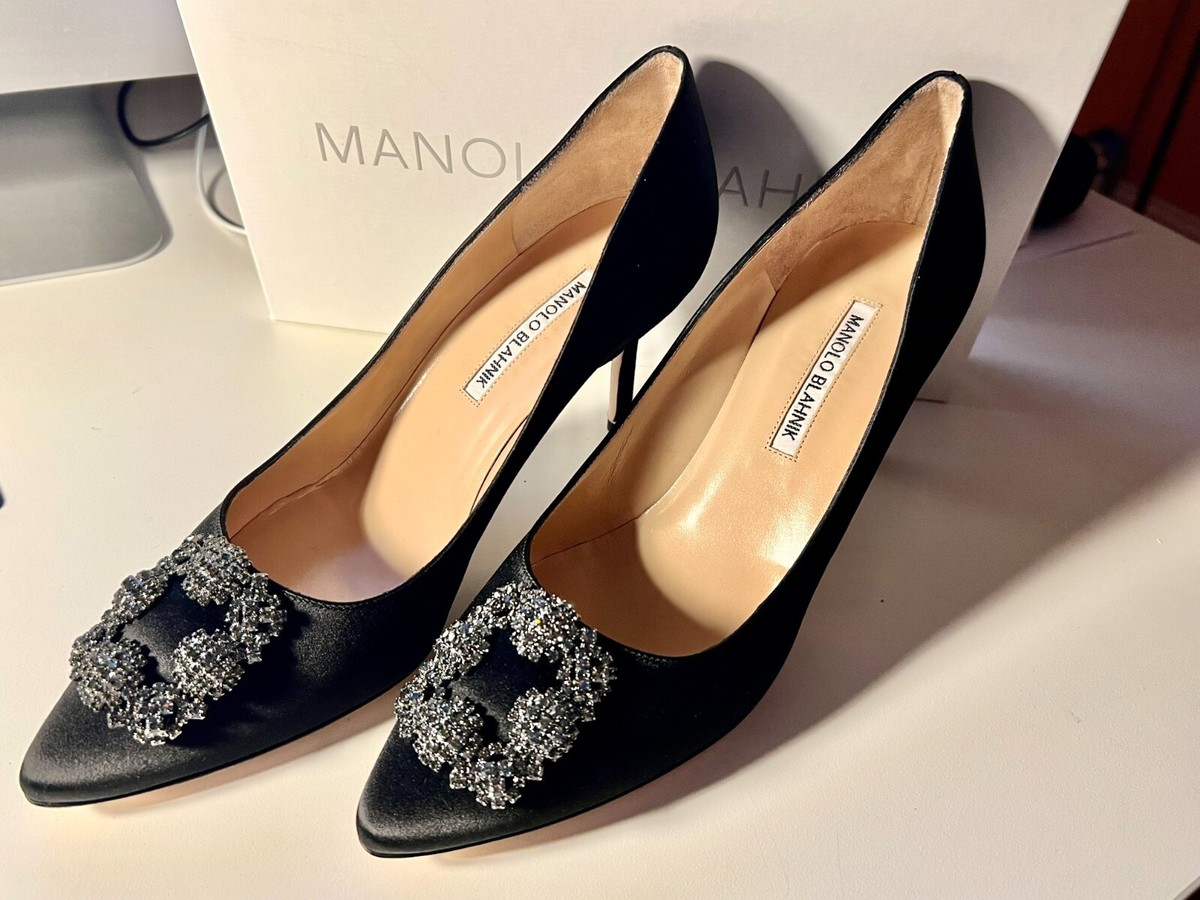 Manolo Blahnik Hangisi 70 Embellished Shimmer Pumps HANGISI