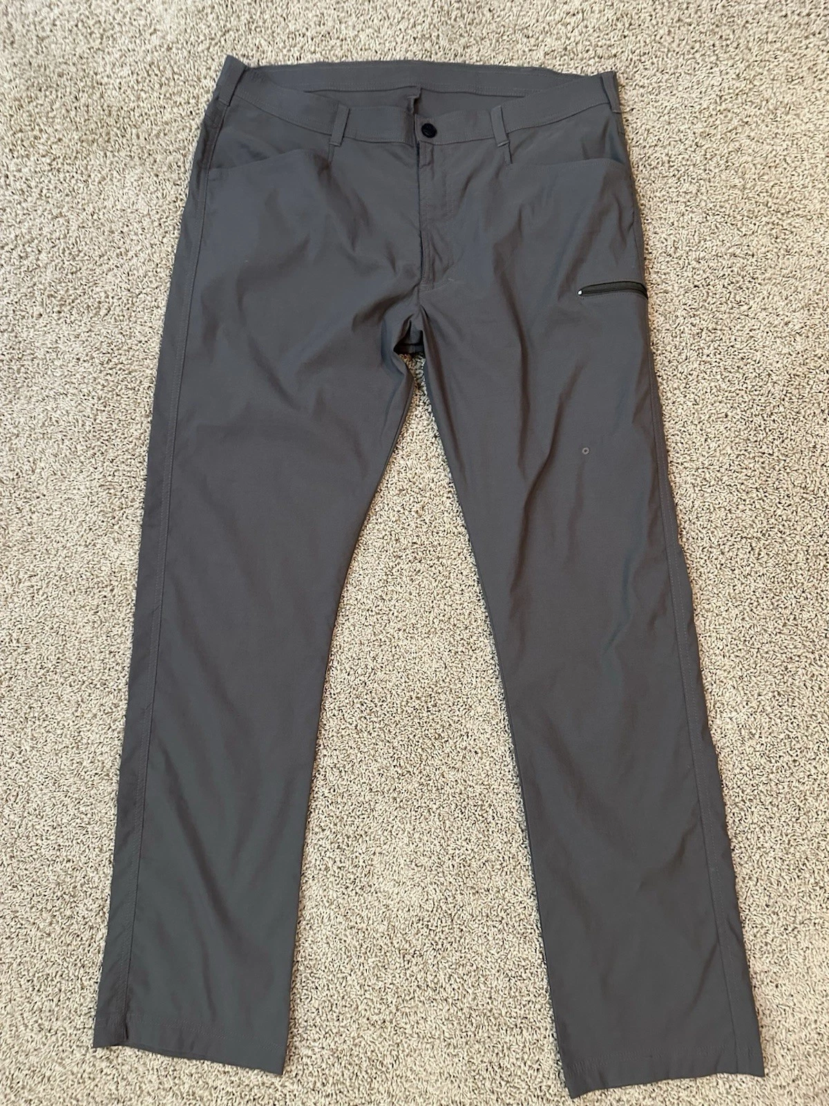 Wrangler Men’s Cargo Hiking Pants 36x33 Drk Gray Outdoor Stretch EUC
