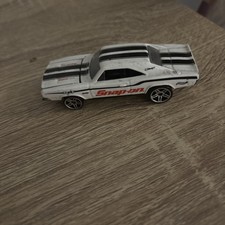 Hot Wheels Snap On Tools 69 Dodge Charger Rar...