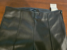 Zara Women  s Black Faux Leather Mid-Rise Side Zip Ankle Crop Leggings Size XL