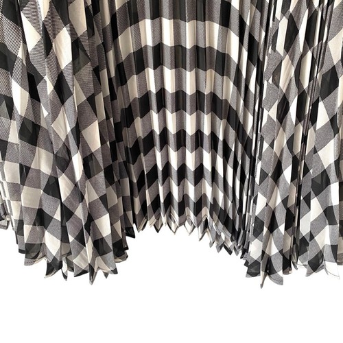 Delfi Collective Reese Gingham Skirt size small Black White Pleated - Picture 7 of 11